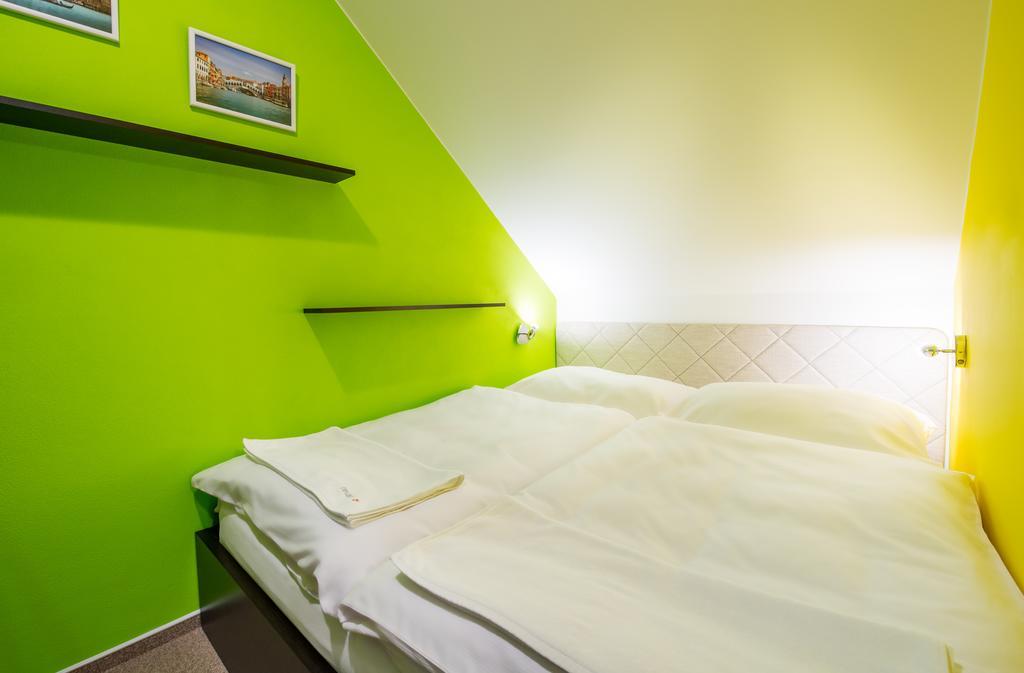 Готель Relax21 Uhersky Ostroh Номер фото