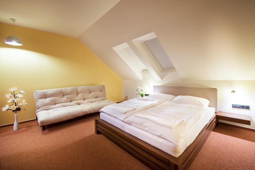 Готель Relax21 Uhersky Ostroh Номер фото